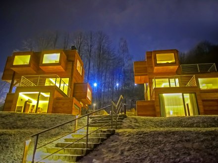 Apartamenty Szuflandia - widok na budynek